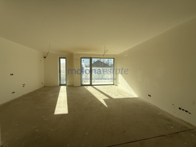 Apartament 3 camere, 93 de mp, situat pe str Brancusi!