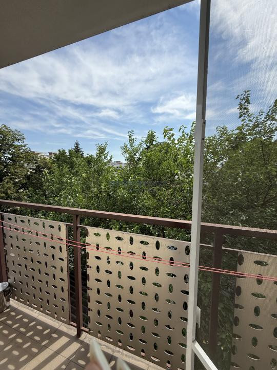 Apartament cu 2 camere de închiriat, Strada Gheorghe Lazăr
