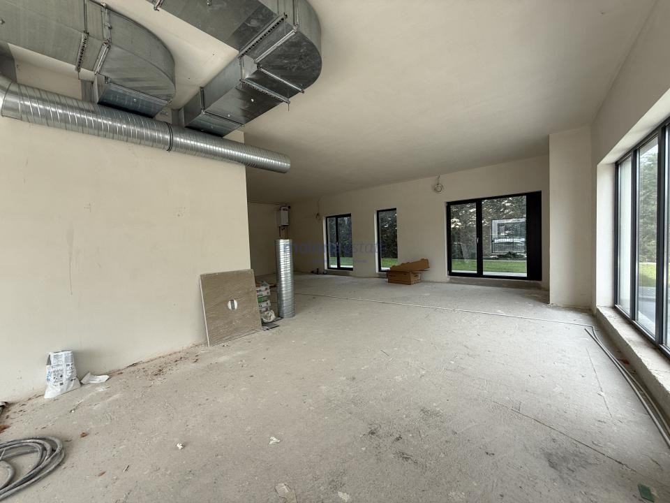 Spațiu Comercial 83 mp | Borhanci | Vitrină Mare | Vad Comercial Excelent