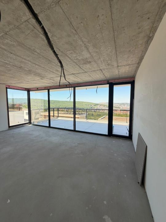 Duplex de vânzare în Europa  180 mp, str privata, Panoramă spre Cluj