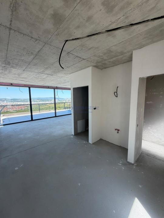 Duplex de vânzare în Europa  180 mp, str privata, Panoramă spre Cluj
