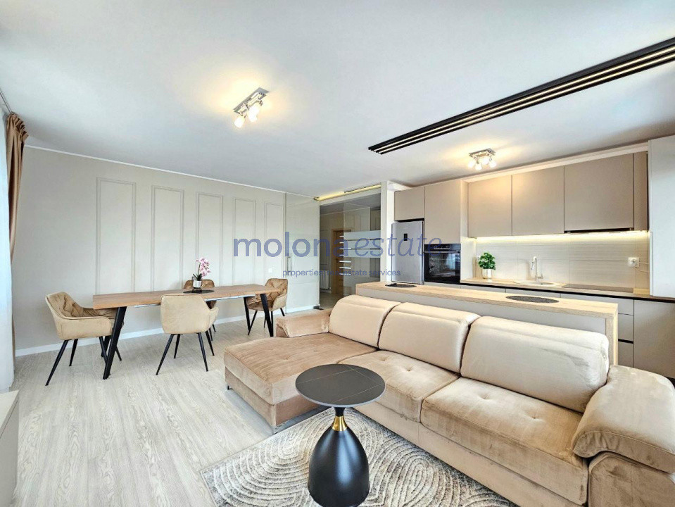 Apartament cu 4 camere, 105 mp si terasa cu garaj pe Observatorului!