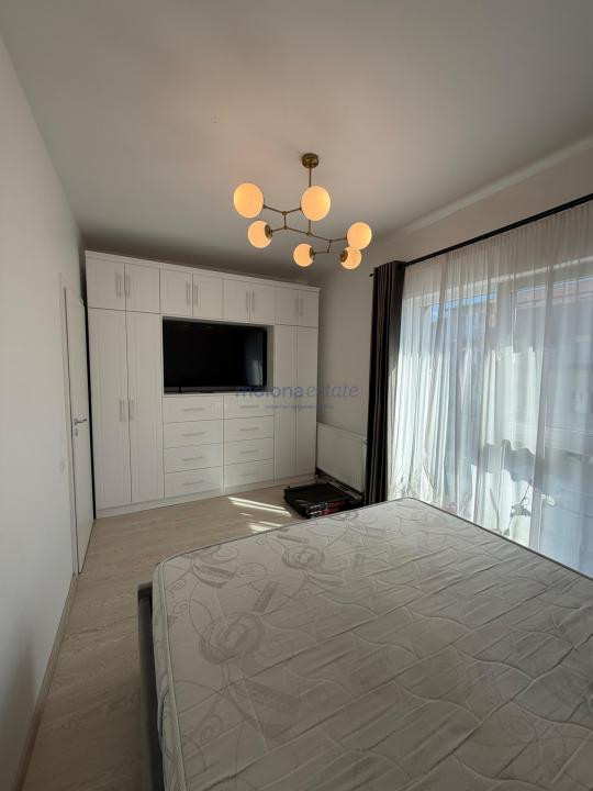 Apartament de închiriat, Str. Cetății, Florești,  parcare, 450 euro
