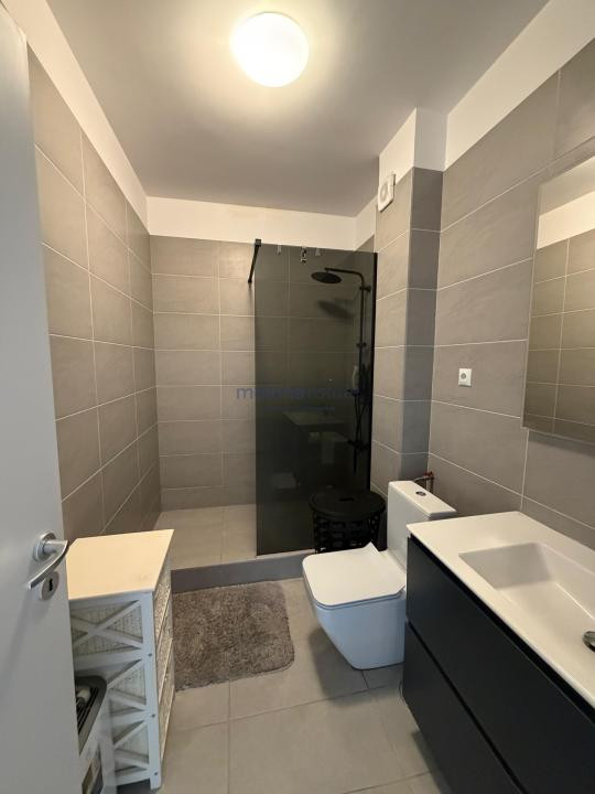 Apartament de închiriat, Str. Cetății, Florești,  parcare, 450 euro