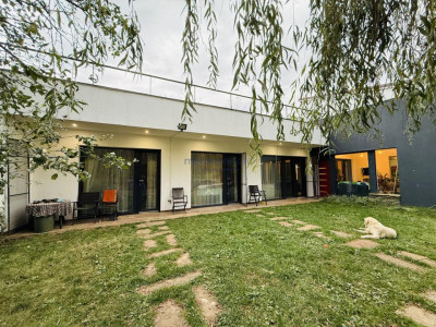 Proprietate deosebită în Alba Iulia, Zona Cetate, Strada Francisca