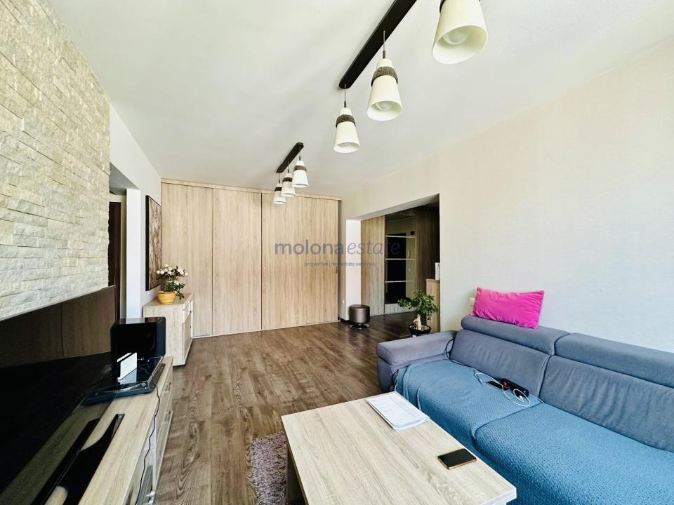 Apartament de închiriat, Andrei Mureșanu, 79 mp + Terasă,  Garaj & Boxă