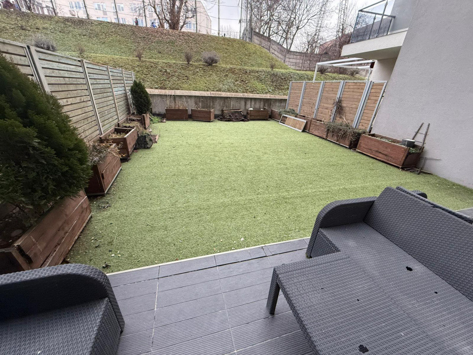 Apartament 2 camere, zona Iulius mall, cu terasa de 81 mp!