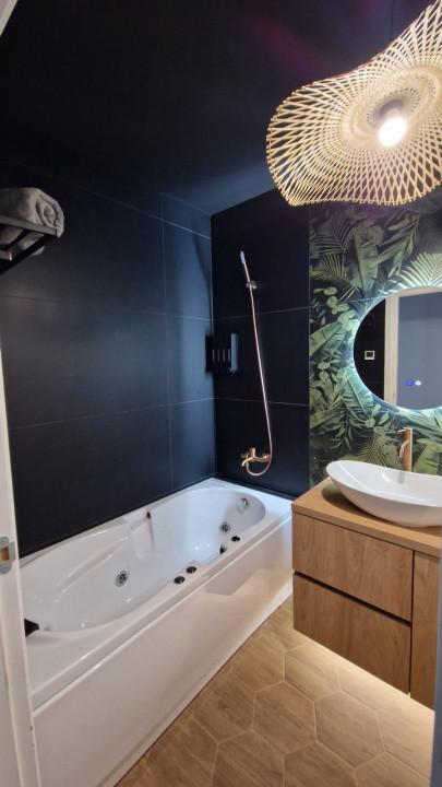 Apartament 3 camere, Modern, Zona Sopor