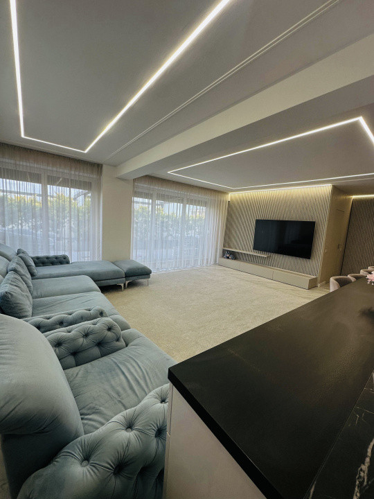 Unicat! 4 camere, 117 mp utili, 75 mp terasa, ultrafinisat 