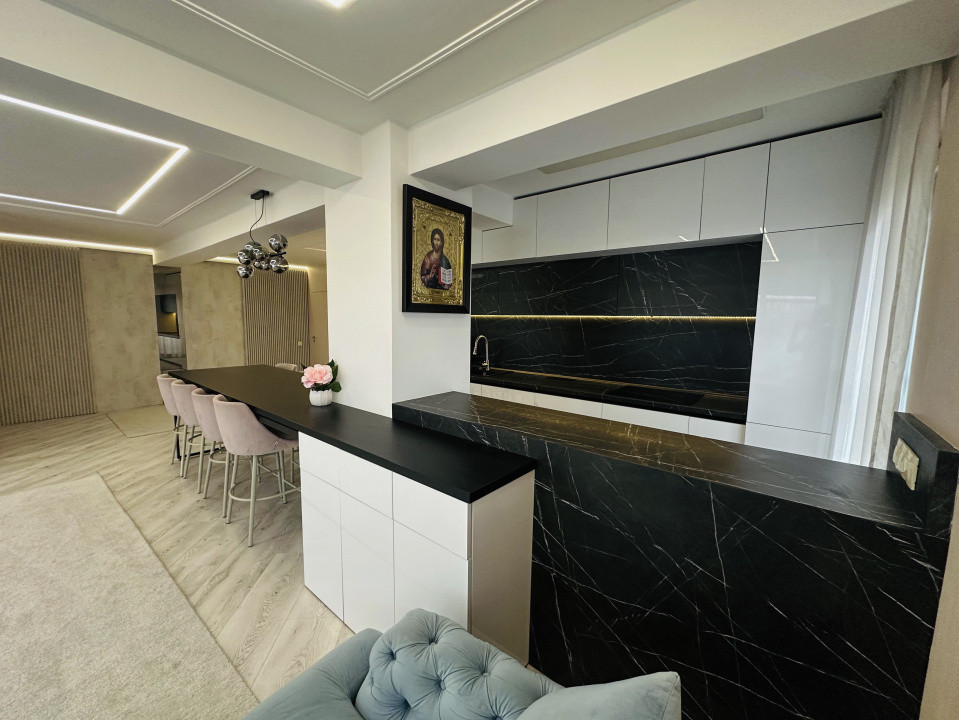 Unicat! 4 camere, 117 mp utili, 75 mp terasa, ultrafinisat 