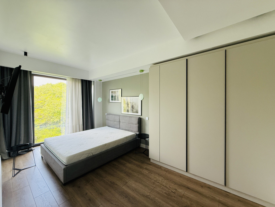 OPORTUNITATE! Apartament 3 camere, ultrafinisat, zona FSEGA! 