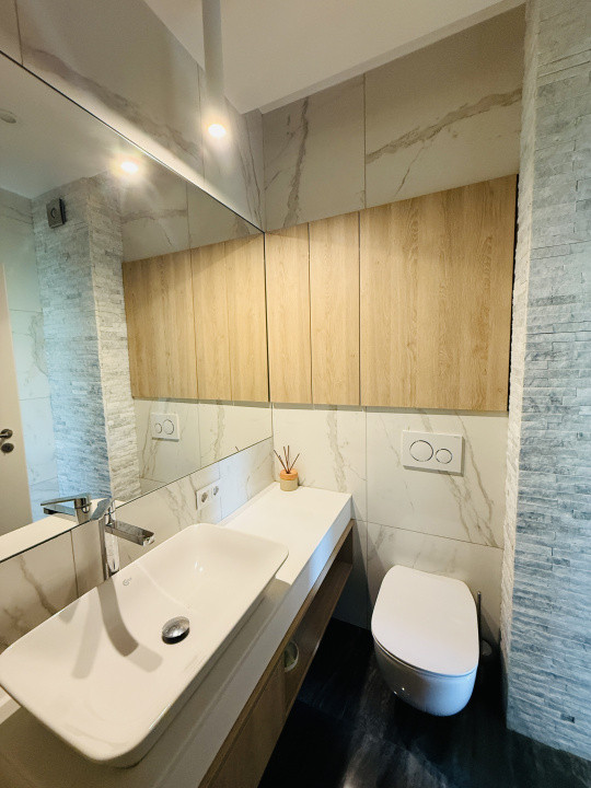 OPORTUNITATE! Apartament 3 camere, ultrafinisat, zona FSEGA! 