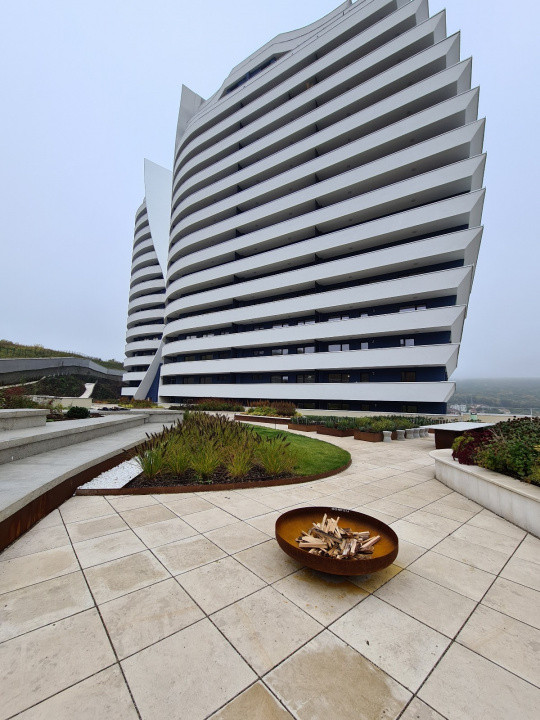 Apartament 2 camere cu garaj in ansamblu Wings