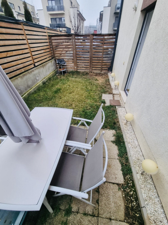 Apartament 2 camere, decomandat, 54 mp, cu terasă 27 mp ,Borhanci