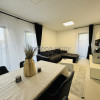 Apartament 2 camere, decomandat, 54 mp, cu terasă 27 mp ,Borhanci