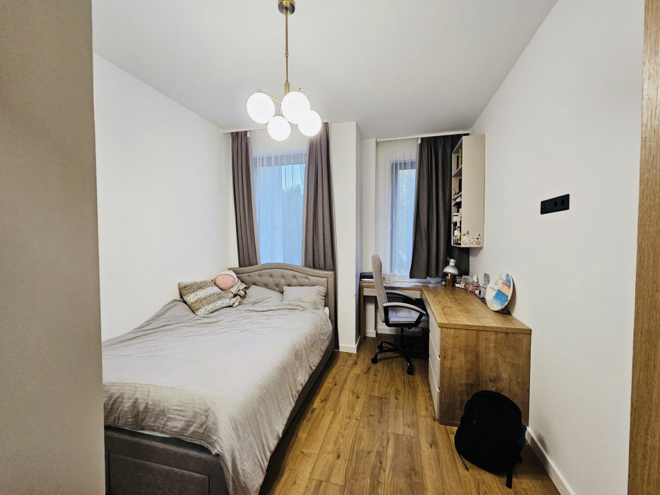 Proprietate rezidențială, cu două apartamente private, în Andrei Muresanu 