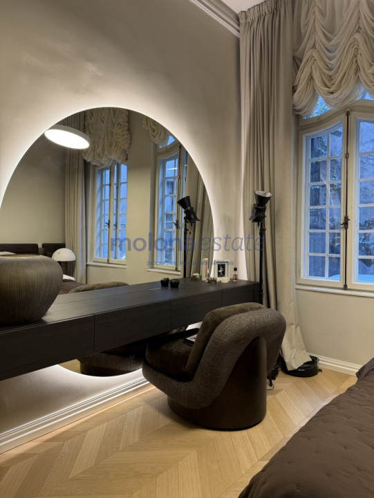 COMISION 0!!Apartament spectaculos într-o vilă interbelică,  100 mp, Armenească 