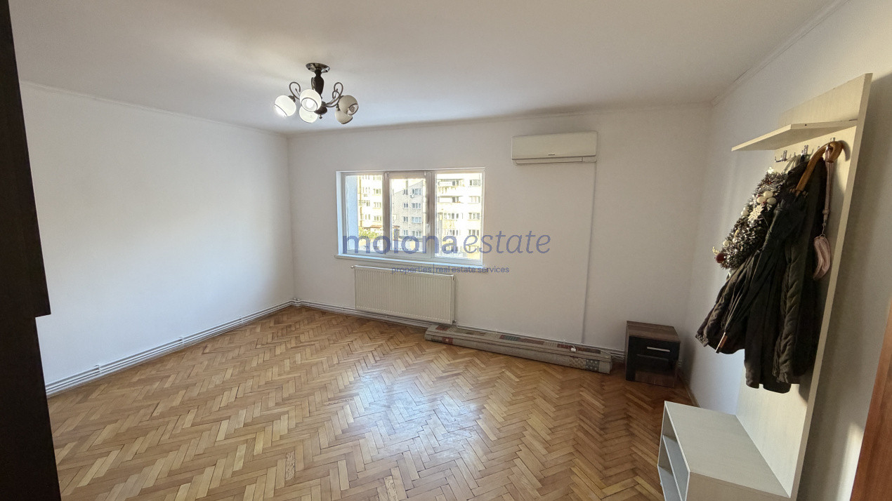 Apartament 3 camere , etaj intermediar, calea Dorobantilor 