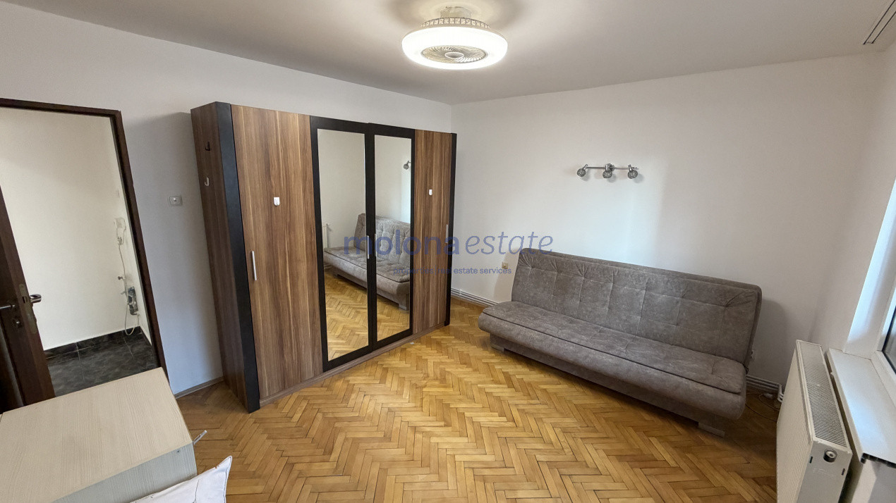 Apartament 3 camere , etaj intermediar, calea Dorobantilor 