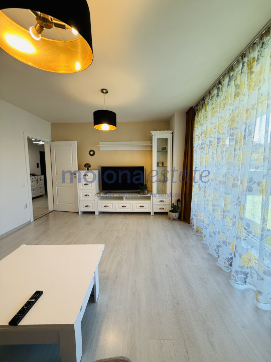 Apartament de vânzare 2, decomandate, 53 mp + terasă de 35 mp