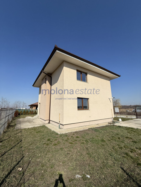 Exclusivitate, Ultima casă disponibilă,  3 dormitoare , 470 mp teren ,Jucu 
