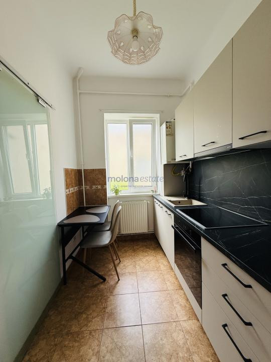 Apartament de închiriat ,cartier Andrei Mureșanu cu parcare inclusa 