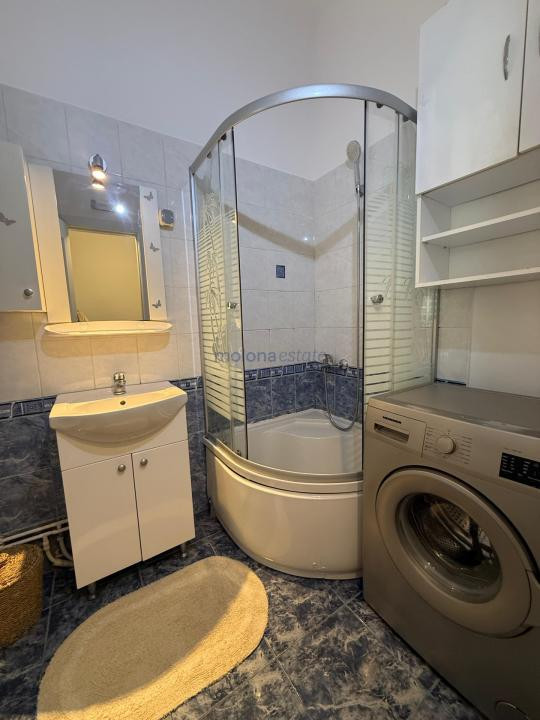 Apartament de închiriat ,cartier Andrei Mureșanu cu parcare inclusa 