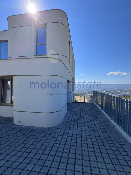 Duplex premium cu 5 camere,  150 mp utili , Voronet