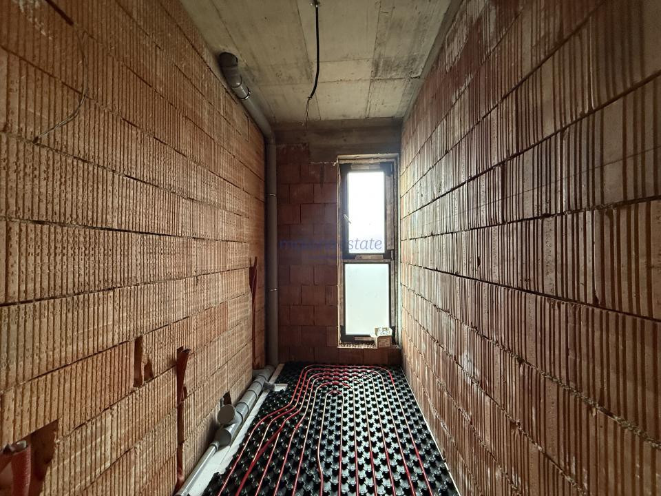 Duplex premium cu terasă panoramică rooftop, 195 mp utili și teren de 400 mp 