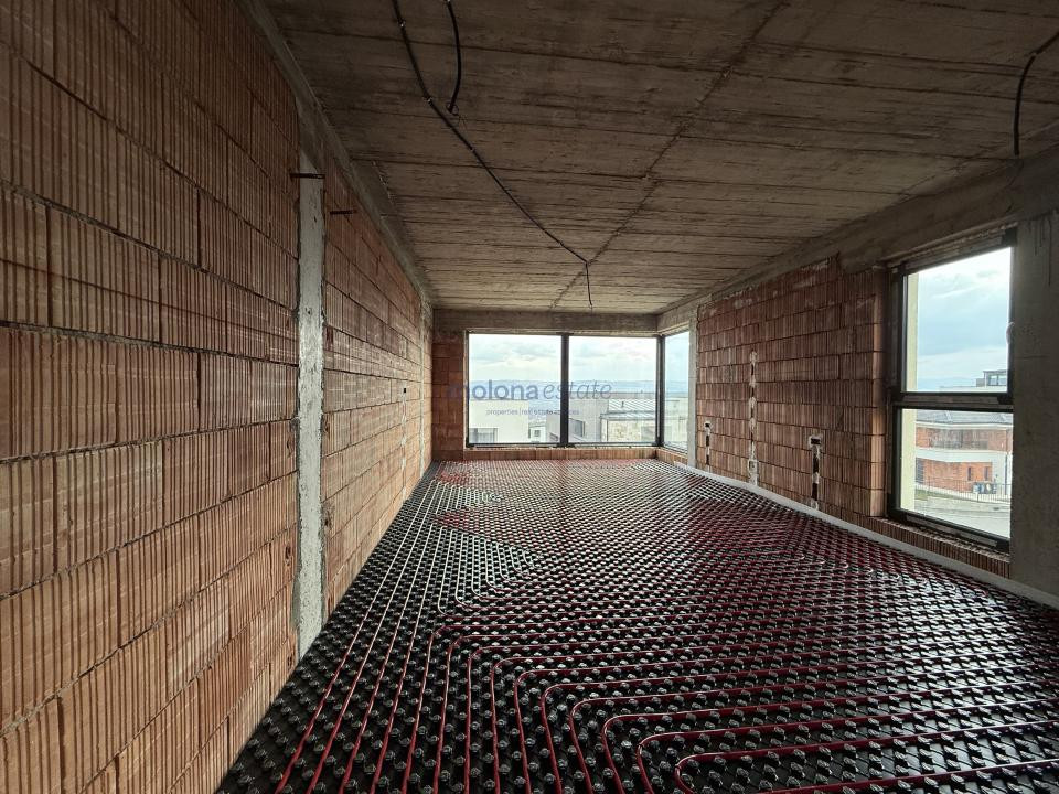 Duplex premium cu terasă panoramică rooftop, 195 mp utili și teren de 400 mp 